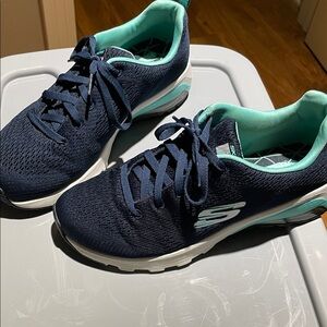 Skechers in original box Women's Sneakers in Navy and Teal Size 9